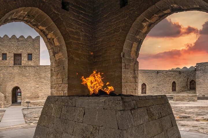 Baku : Gobustan, Absheron Sights Guided Day Trip Lunch included 